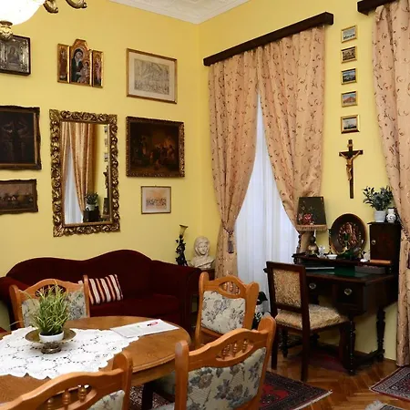 Apartment Central Astoria Budapest