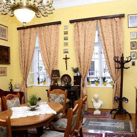Apartment Central Astoria